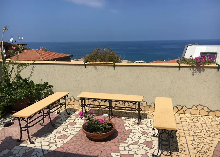 Panorama * Чефалу